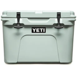 Yeti Tundra 35 Hard Cooler -Outdoor Equipment Series Store Tundra 35 Sagebrush Front 2400x2400 1