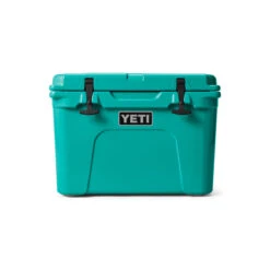 Yeti Tundra 35 Hard Cooler -Outdoor Equipment Series Store Tundra 35 Aquifer Blue Front 3354 B